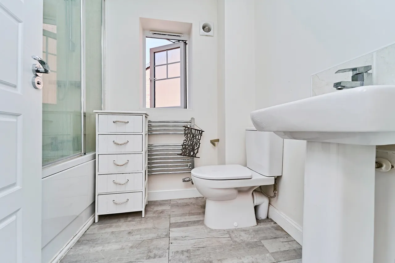 Bryce Way, Telford, TF4, photo 6