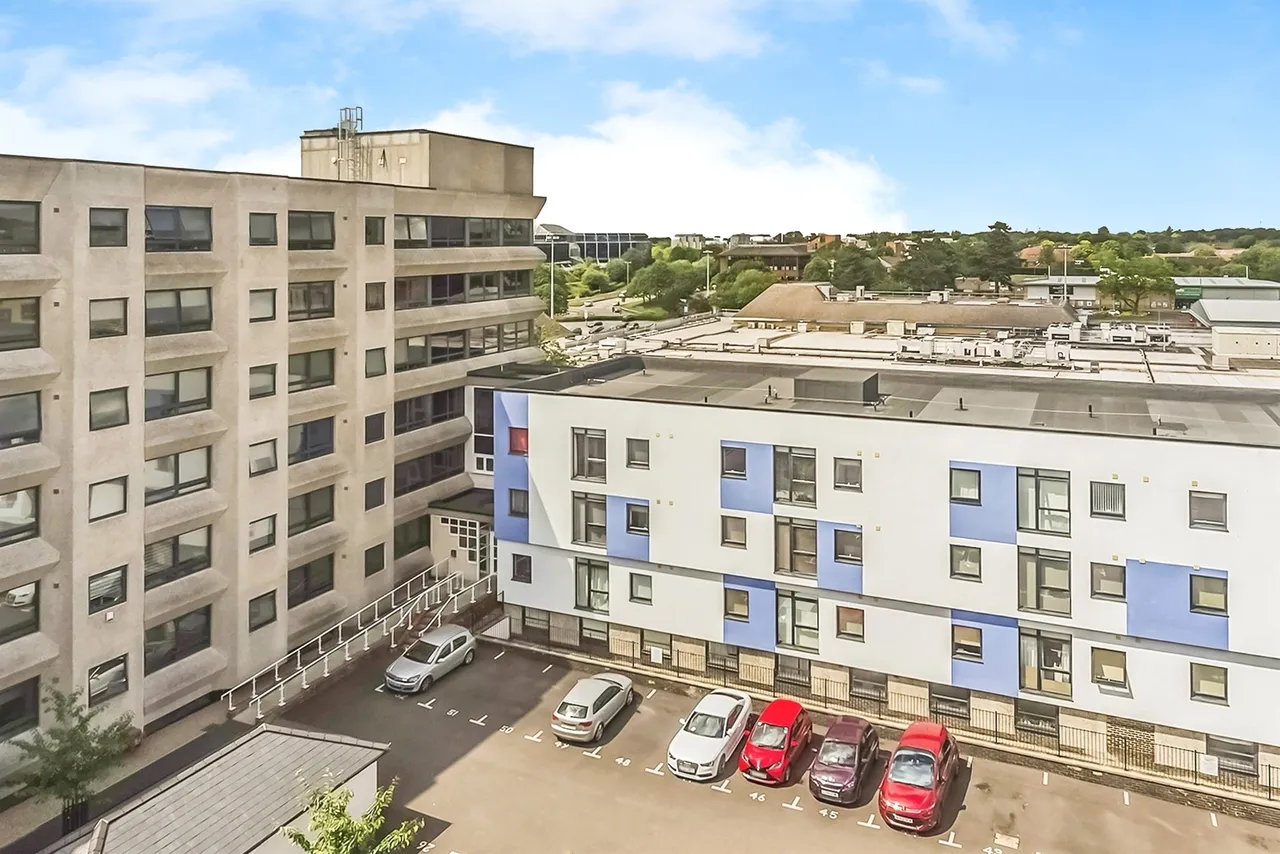 2 bed flat for sale — Swingate, Town Centre, Stevenage