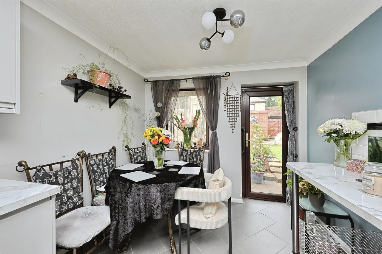 Harsnett Close, Norwich, NR5, photo 7