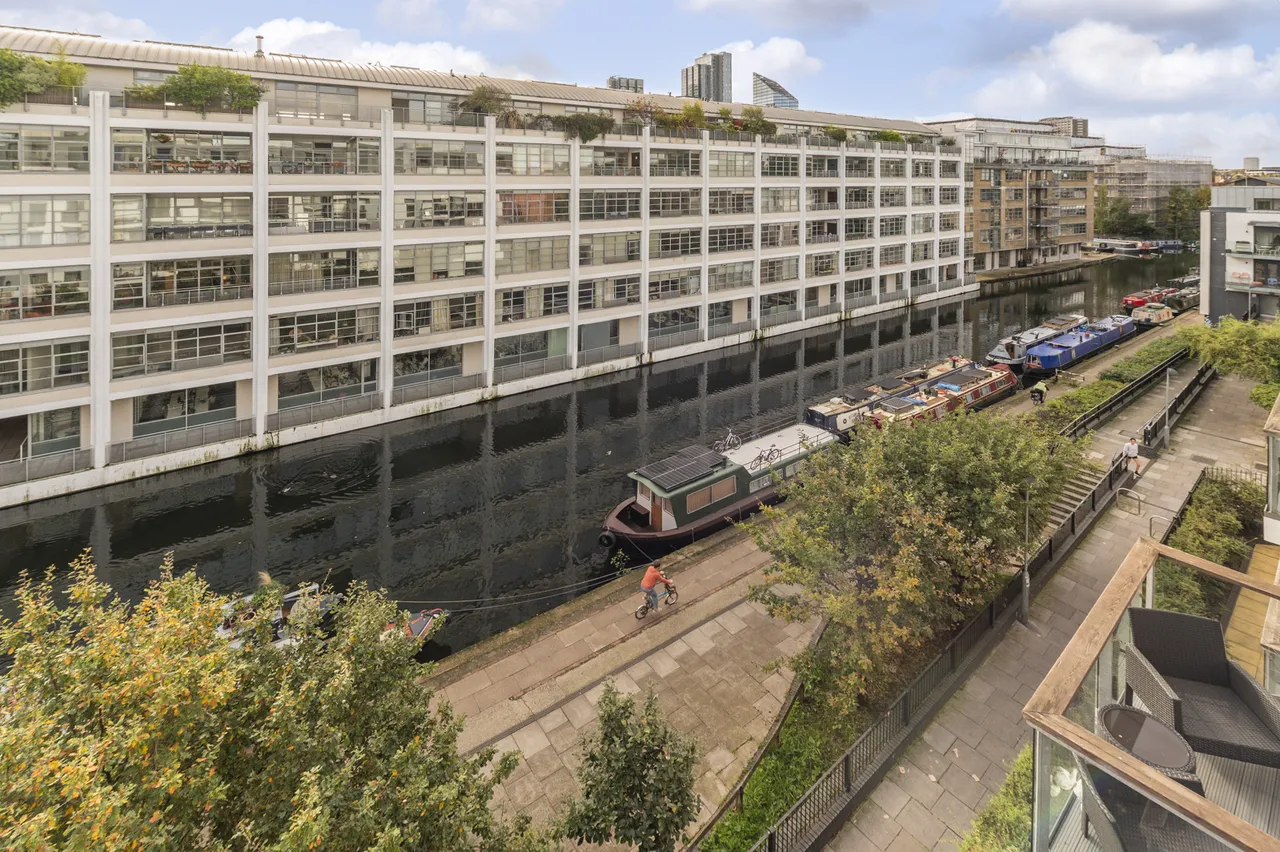 Canalside Square, Islington, N1, photo 7