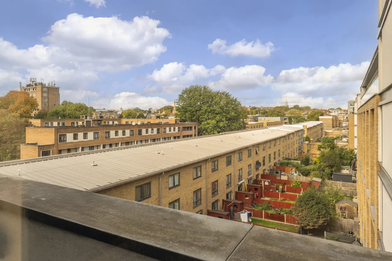 Canalside Square, Islington, N1, photo 19