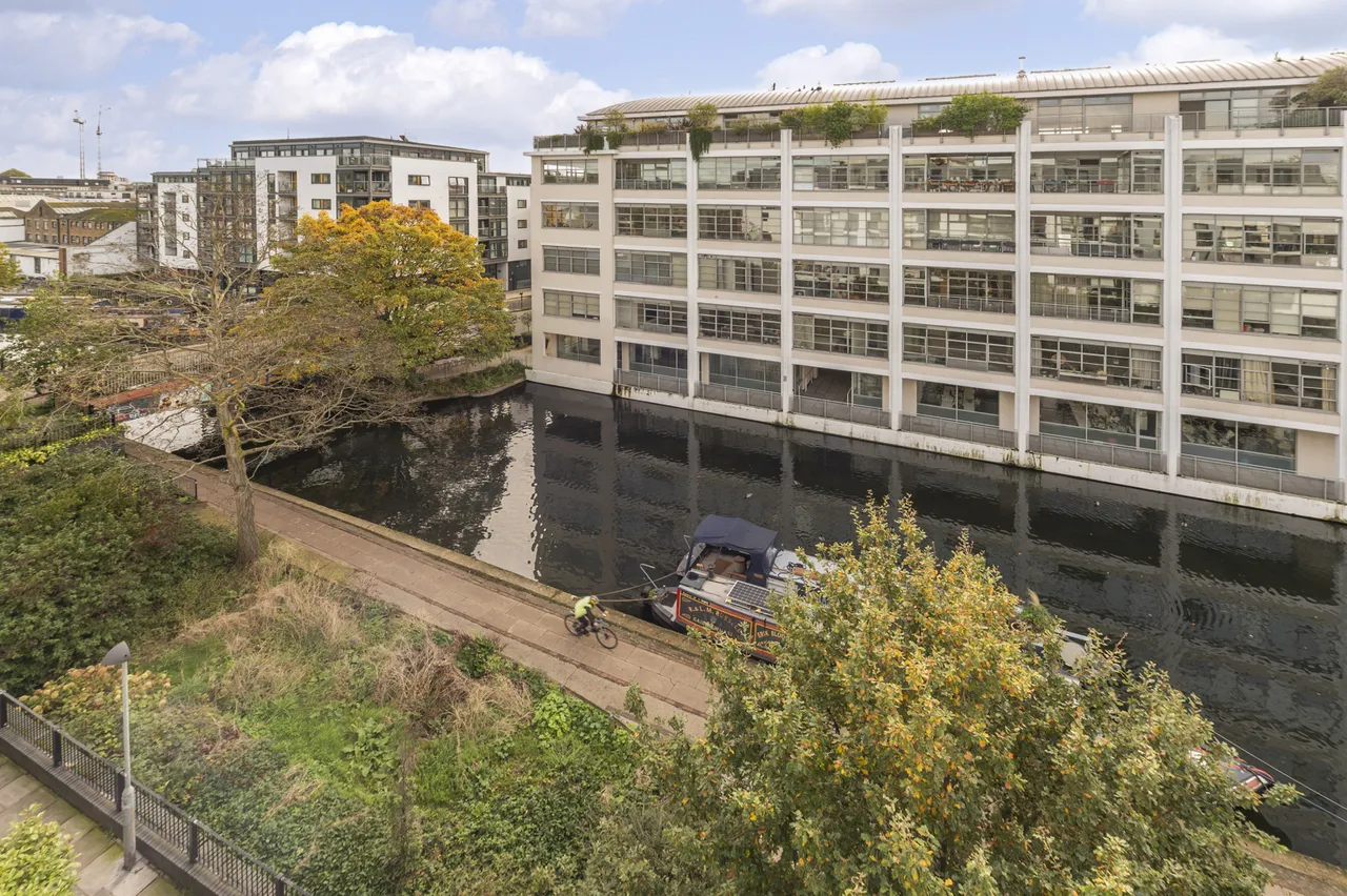 Canalside Square, Islington, N1, photo 18