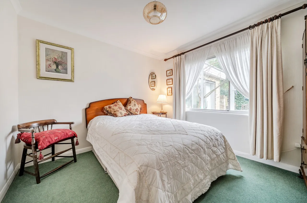 Waverley Close, Camberley, Surrey, GU15 1JH, photo 14