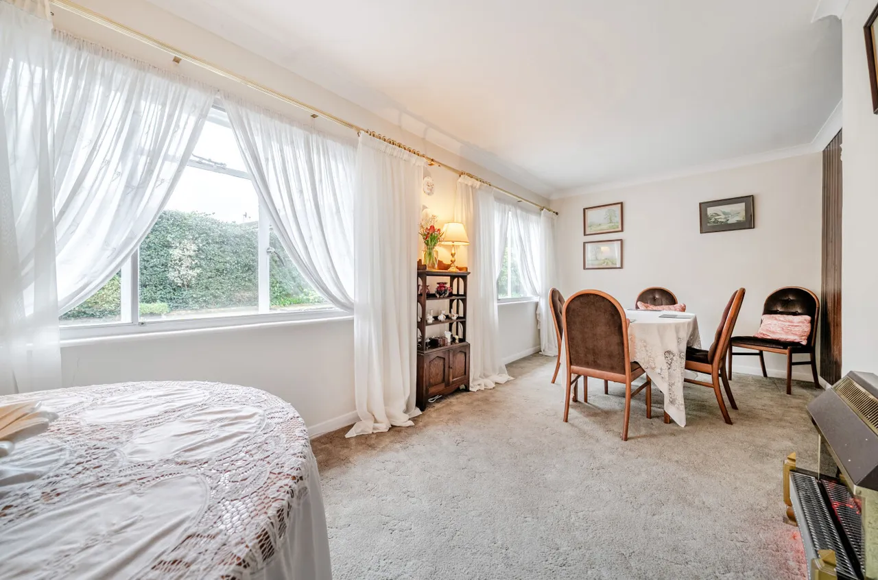Waverley Close, Camberley, Surrey, GU15 1JH, photo 9