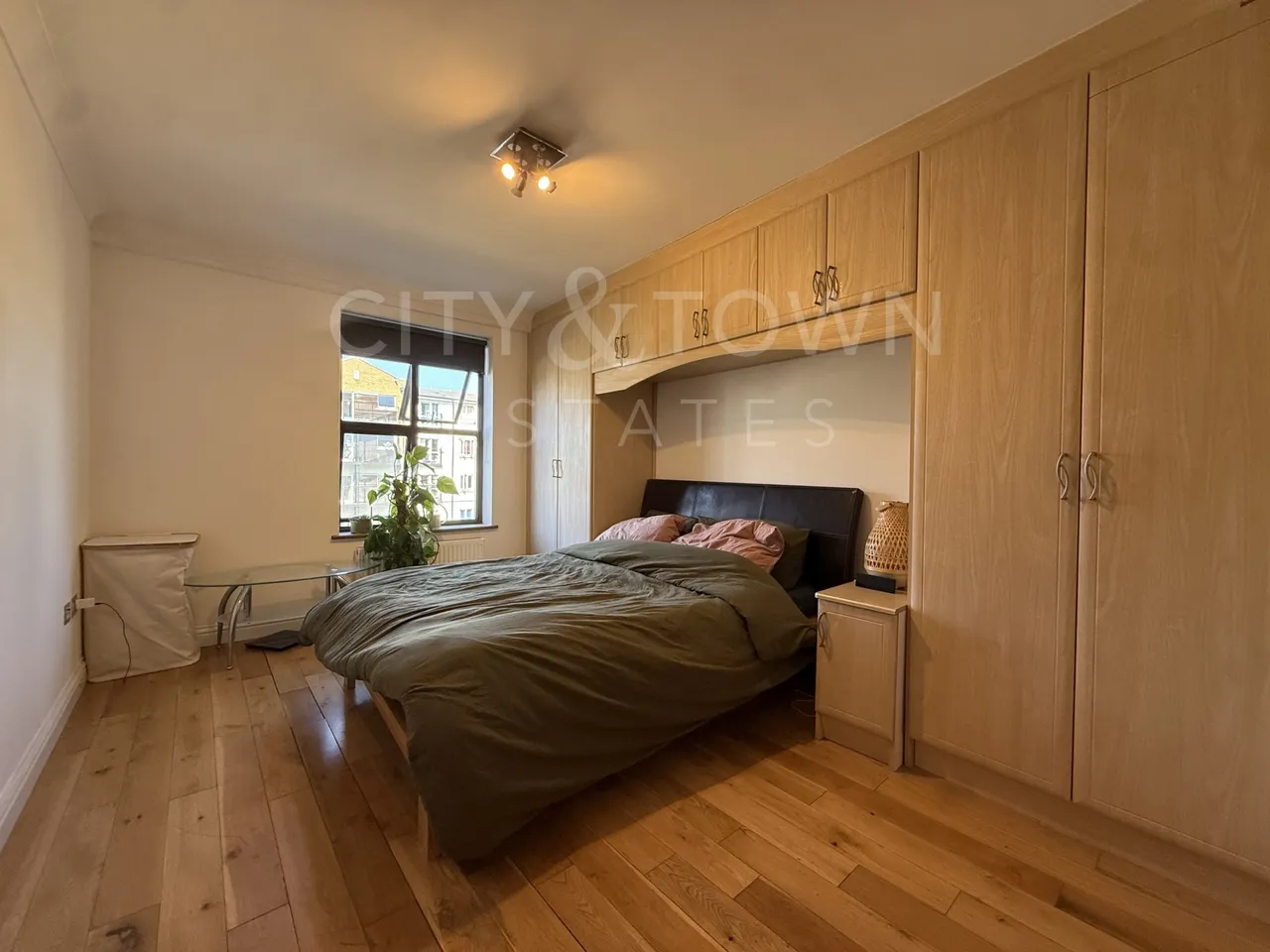 Copperfield Road, Mile End, E3, photo 5
