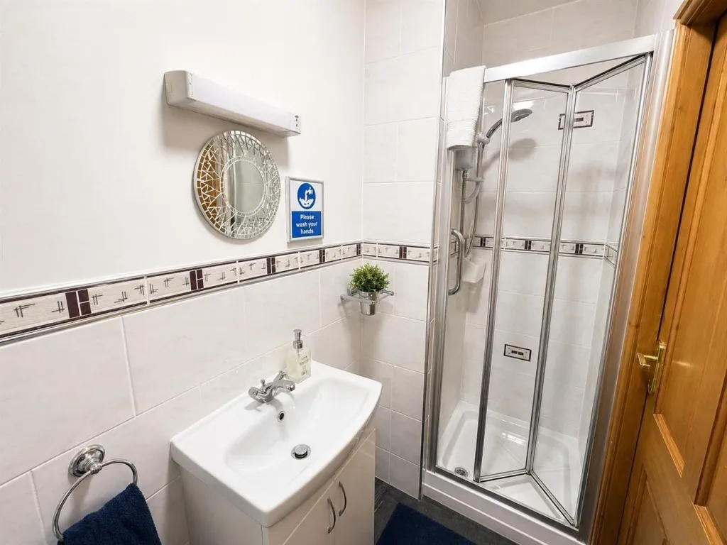 Rawdon Road, Haworth, BD22, photo 29