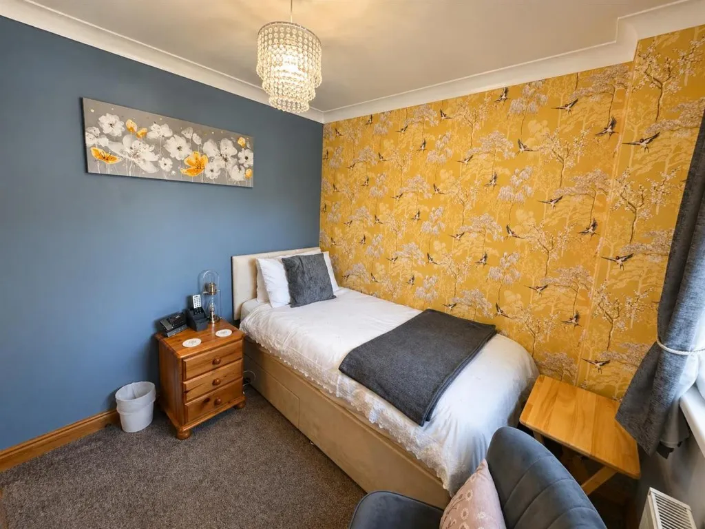 Rawdon Road, Haworth, BD22, photo 12