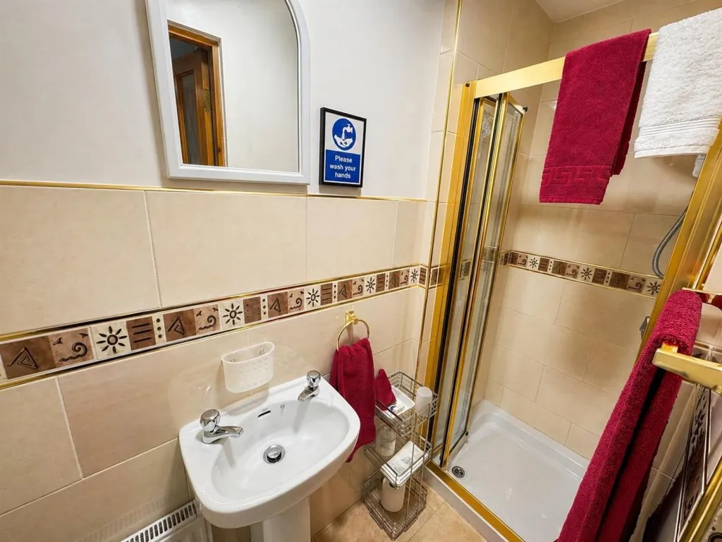 Rawdon Road, Haworth, BD22, photo 15