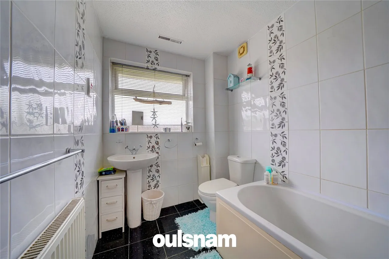 Percheron Way, Droitwich, Worcestershire, WR9 7RF, photo 16
