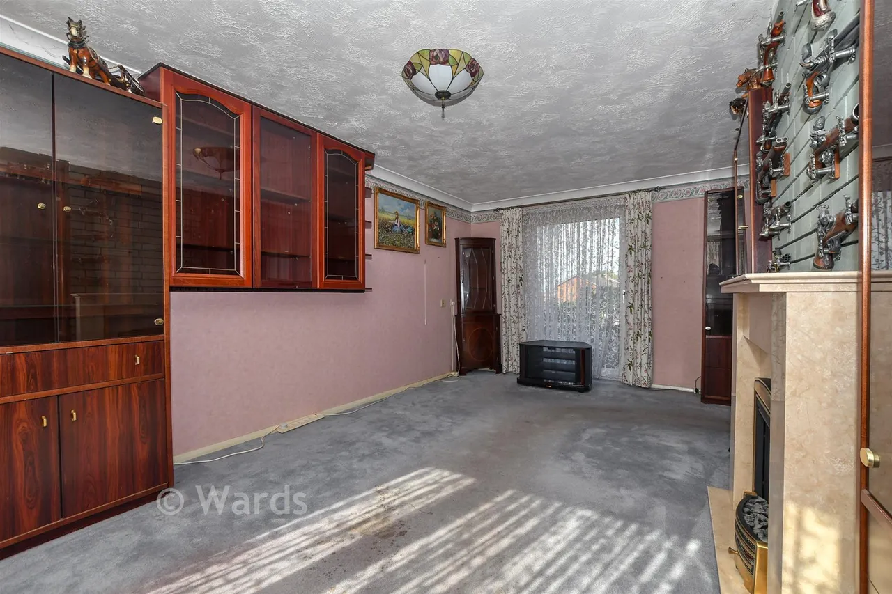 Kingfisher Road, Birds Estate, ME20, photo 4