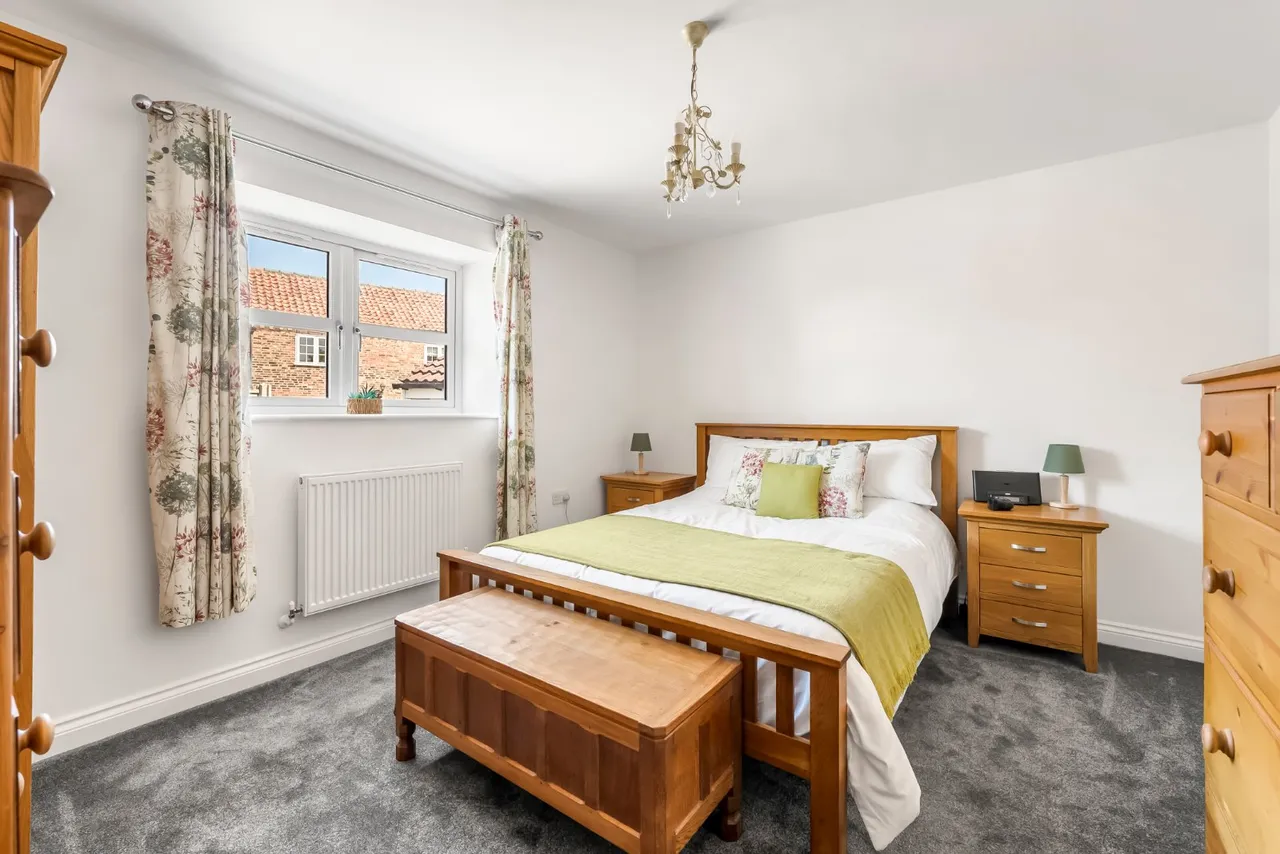Little Fenton Lane, Sherburn in Elmet, LS25, photo 9