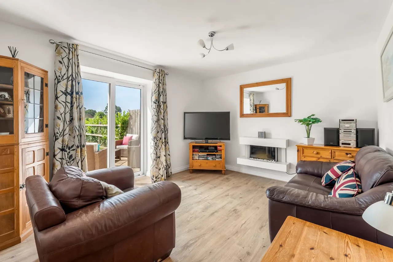 Little Fenton Lane, Sherburn in Elmet, LS25, photo 7