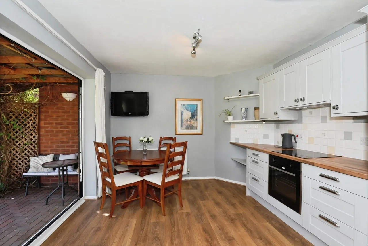 Stanhope Avenue, Crewe, Cheshire, CW1, photo 4