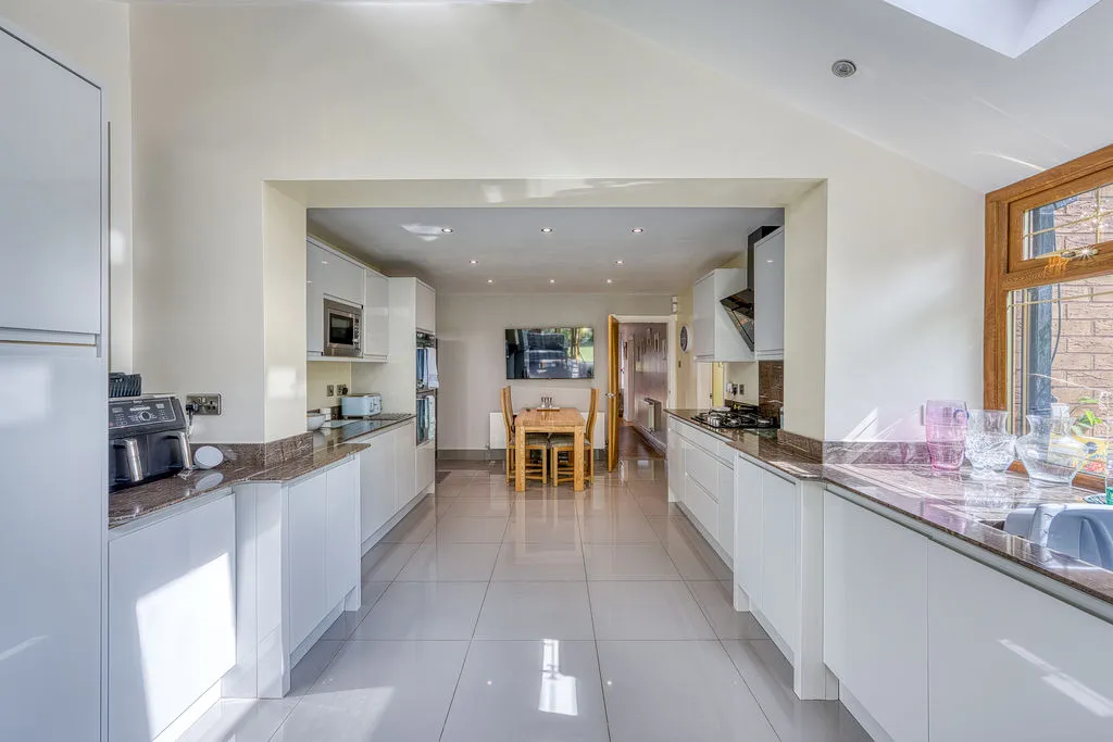 Bramwell Drive, Cheslyn Hay, WS6, photo 9