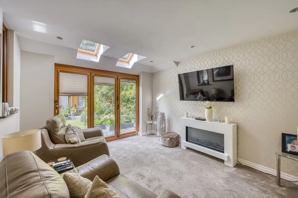 Bramwell Drive, Cheslyn Hay, WS6, photo 11