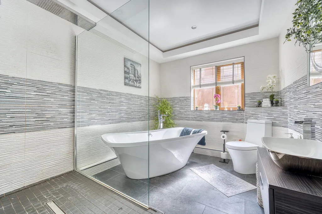 Bramwell Drive, Cheslyn Hay, WS6, photo 22
