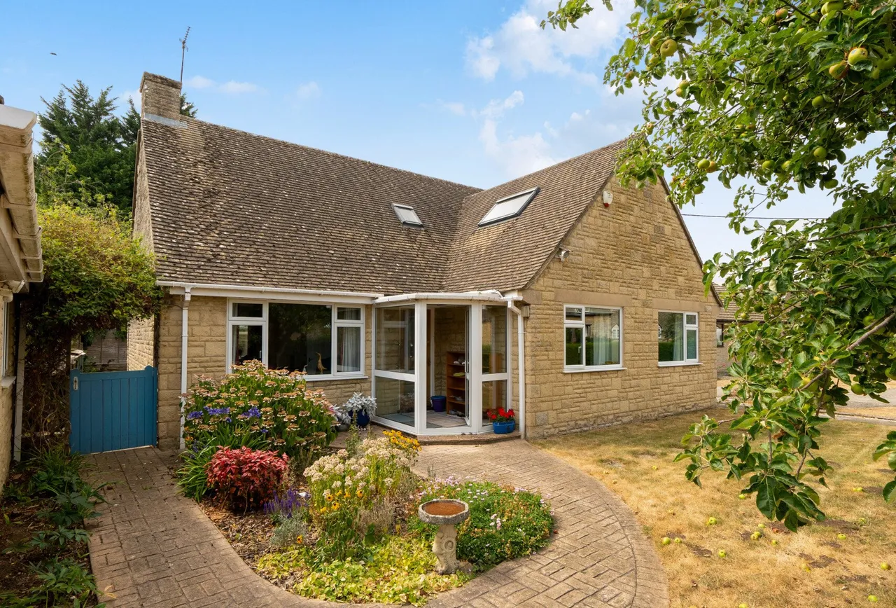 4 bed house for sale — Park Lane, Long Hanborough, OX29 8JU