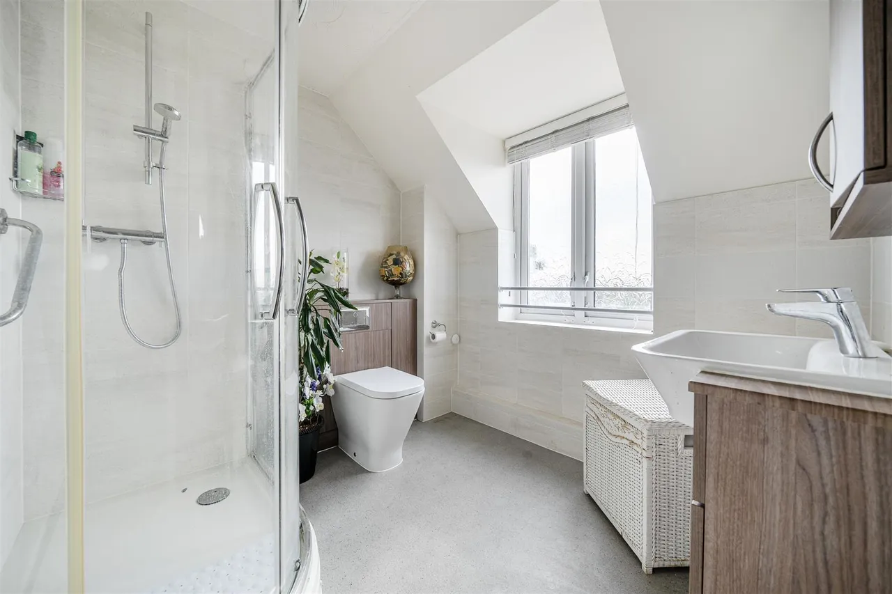 London Road, Waterlooville, PO7, photo 8