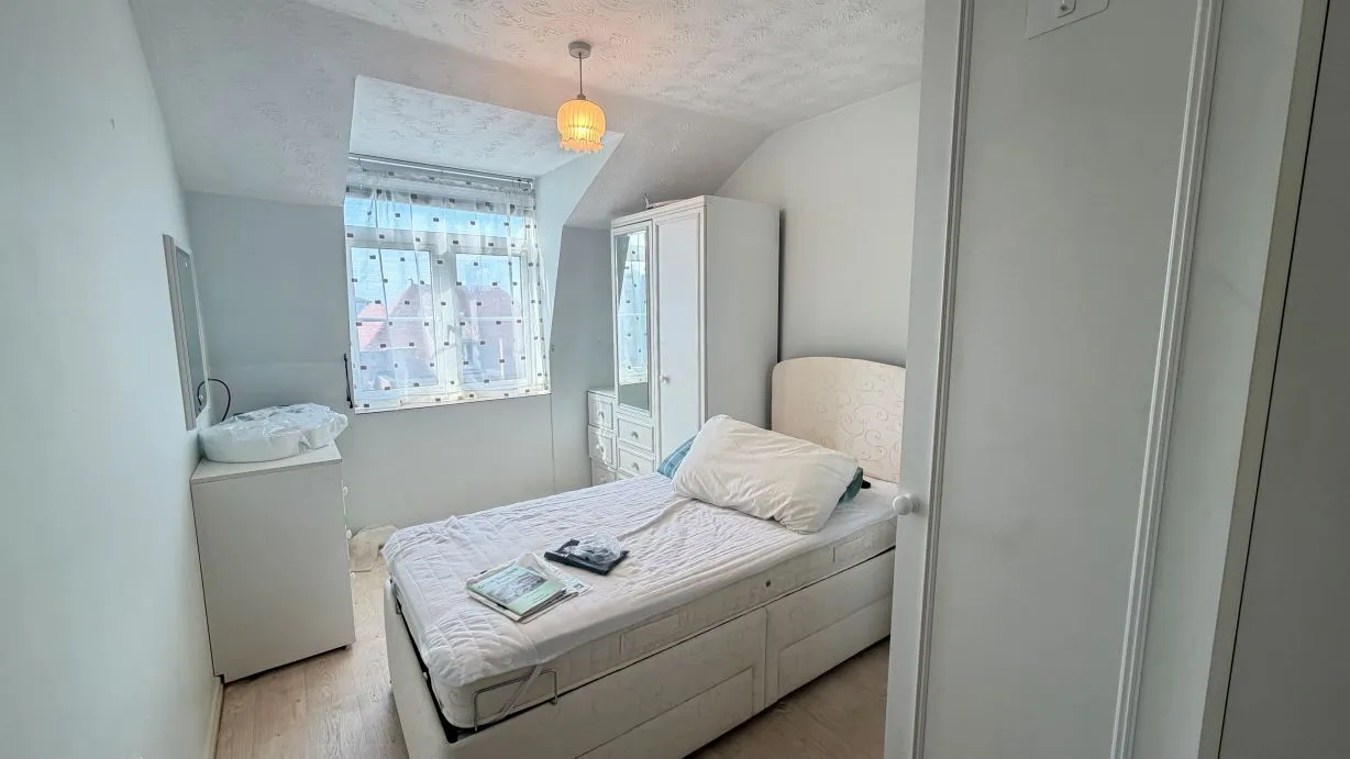 Edith Road, Clacton-On-Sea, CO15, photo 4