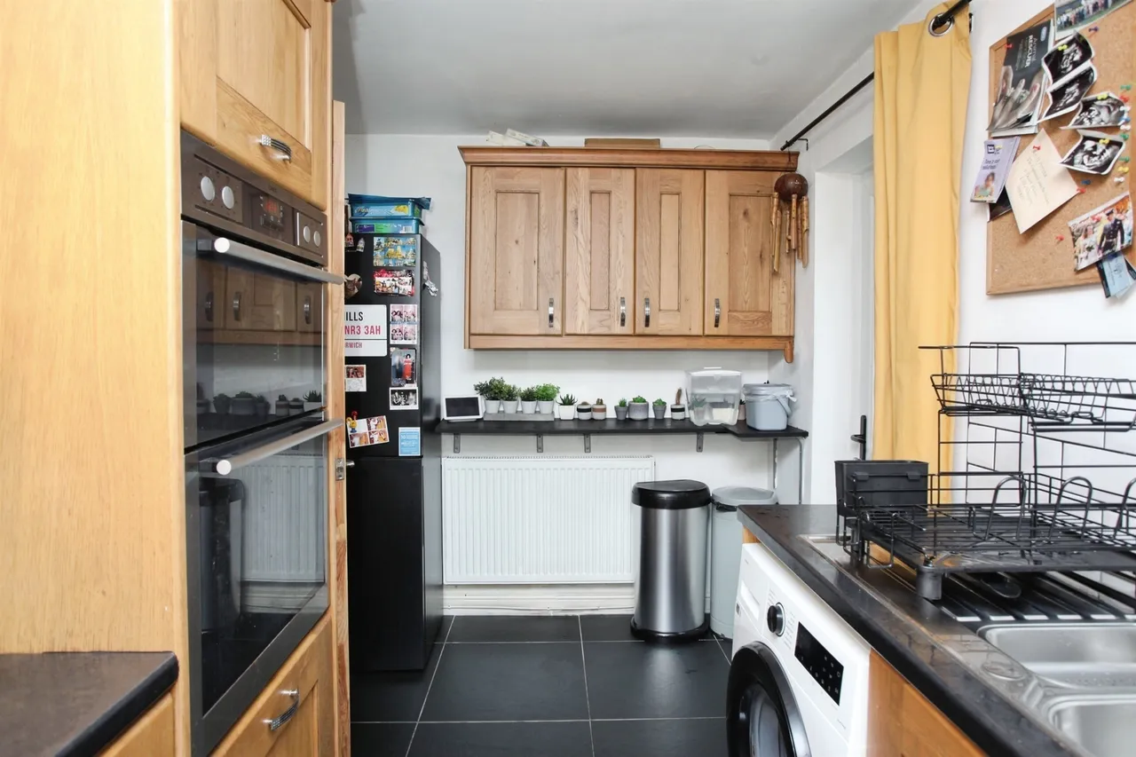 Heol Y Pia CAERPHILLY, CF83, photo 5