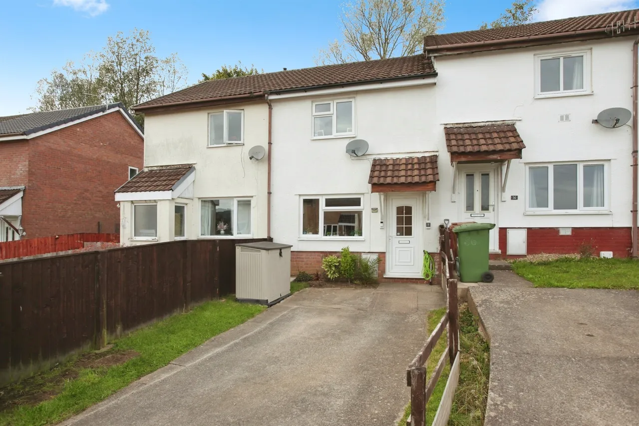 2 bed house for sale, Heol Y Pia CAERPHILLY, CF83