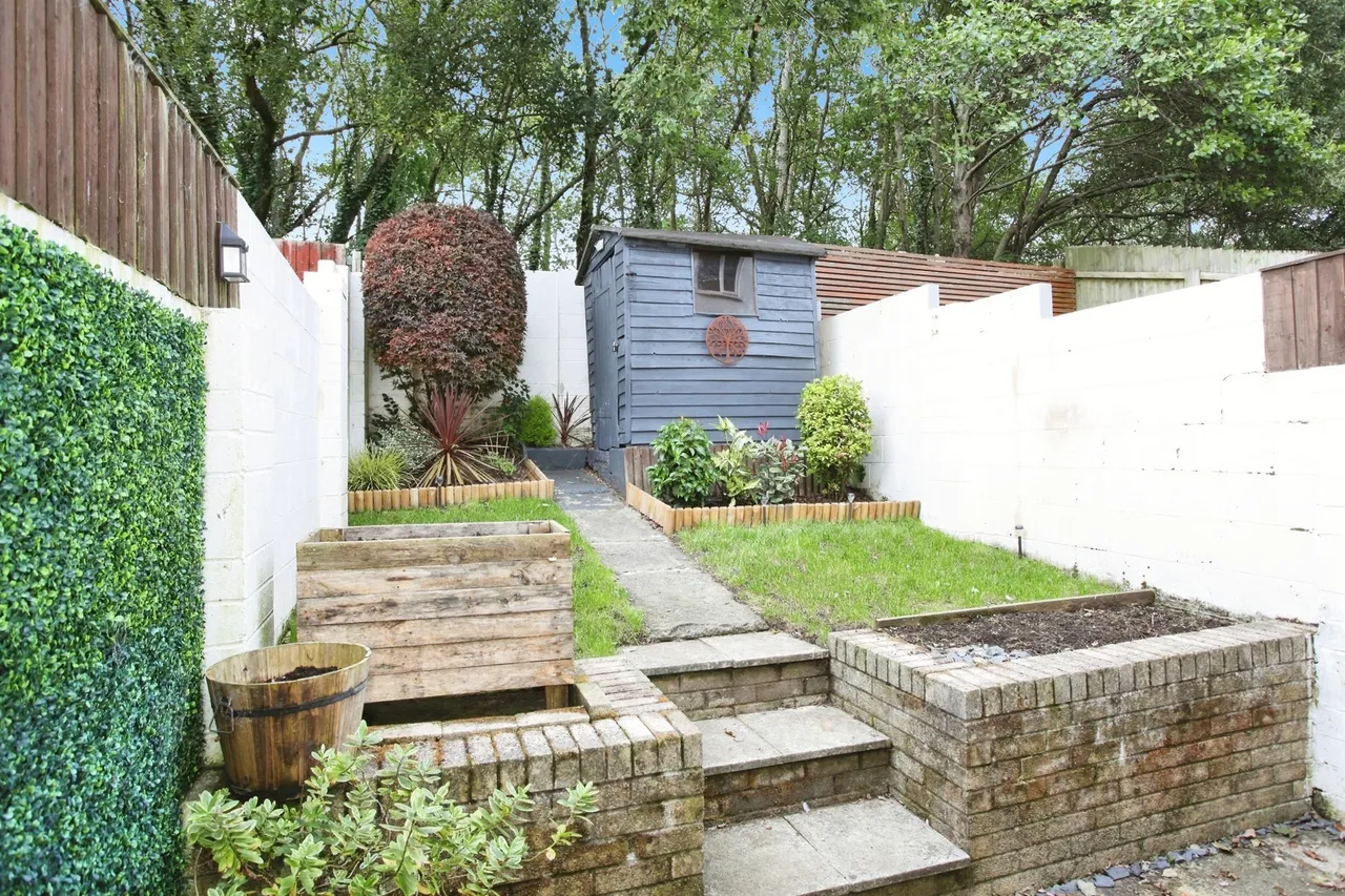 Heol Y Pia CAERPHILLY, CF83, photo 13