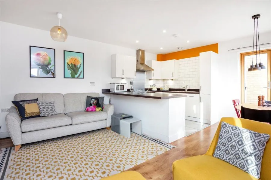 Church Road, London, E10, photo 2