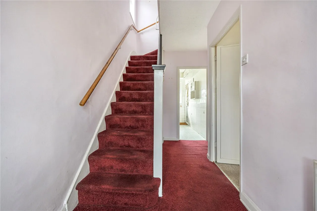 Avondale Avenue, East Barnet, EN4 8NB, photo 8