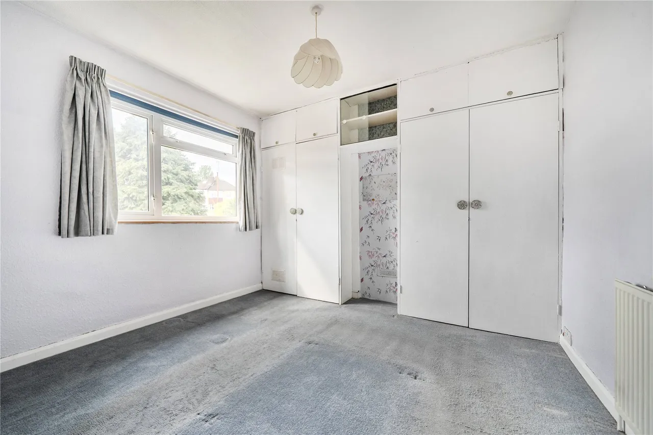 Avondale Avenue, East Barnet, EN4 8NB, photo 10