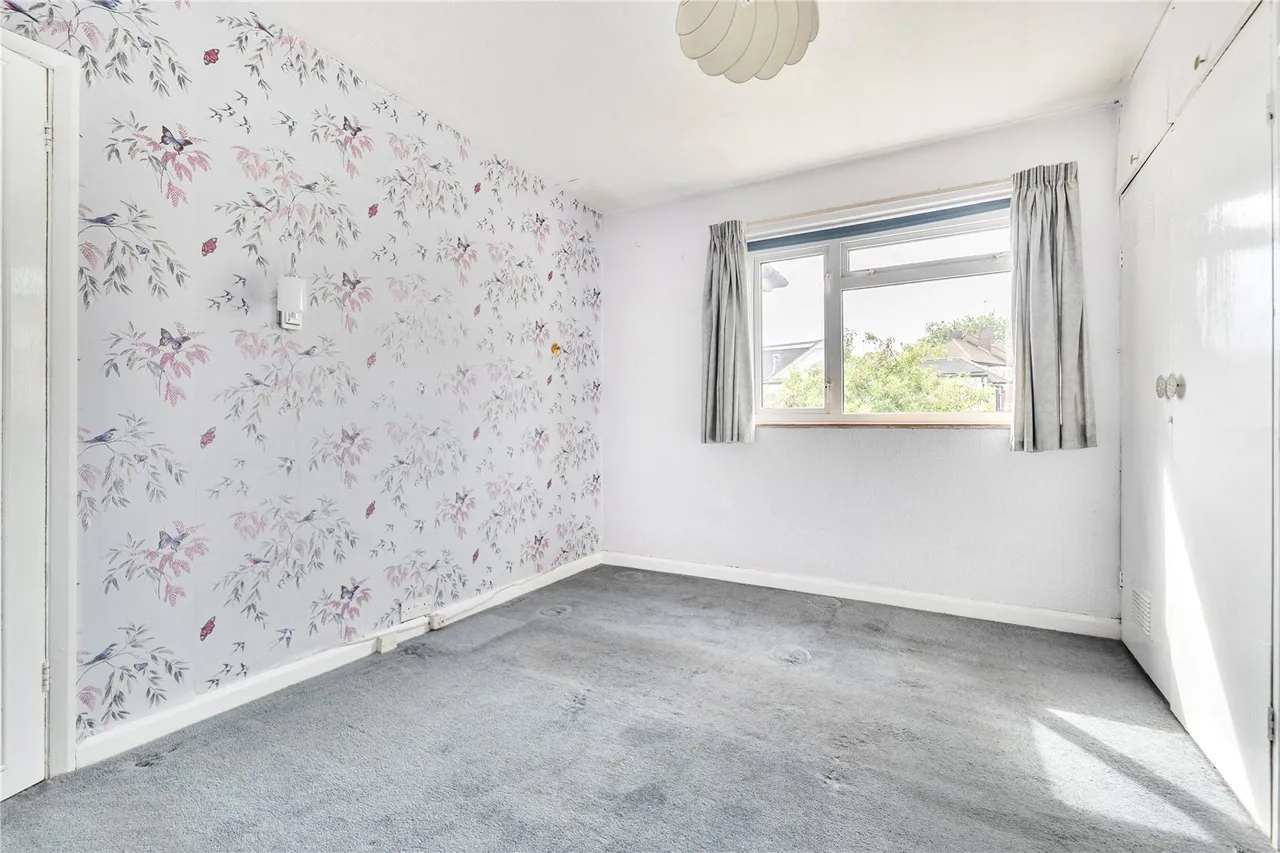 Avondale Avenue, East Barnet, EN4 8NB, photo 11
