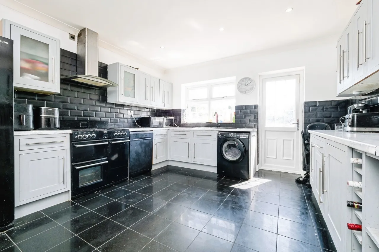 Cranham Road, Hornchurch, Essex, RM11, photo 27
