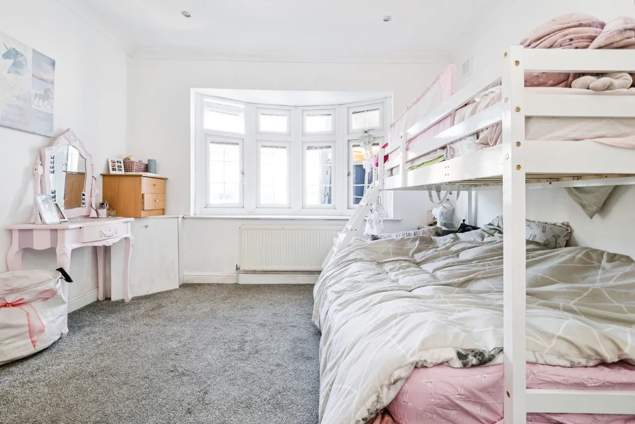 Cranham Road, Hornchurch, Essex, RM11, photo 37