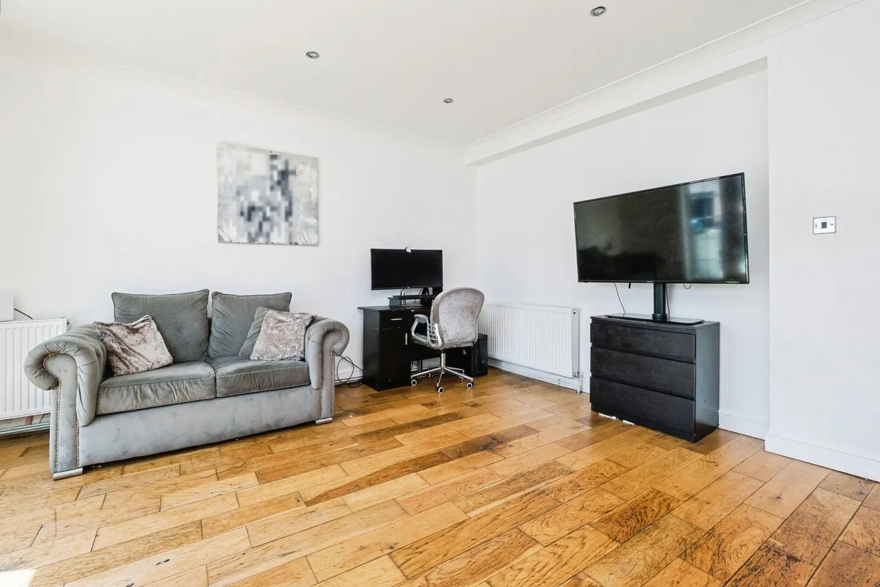 Cranham Road, Hornchurch, Essex, RM11, photo 31