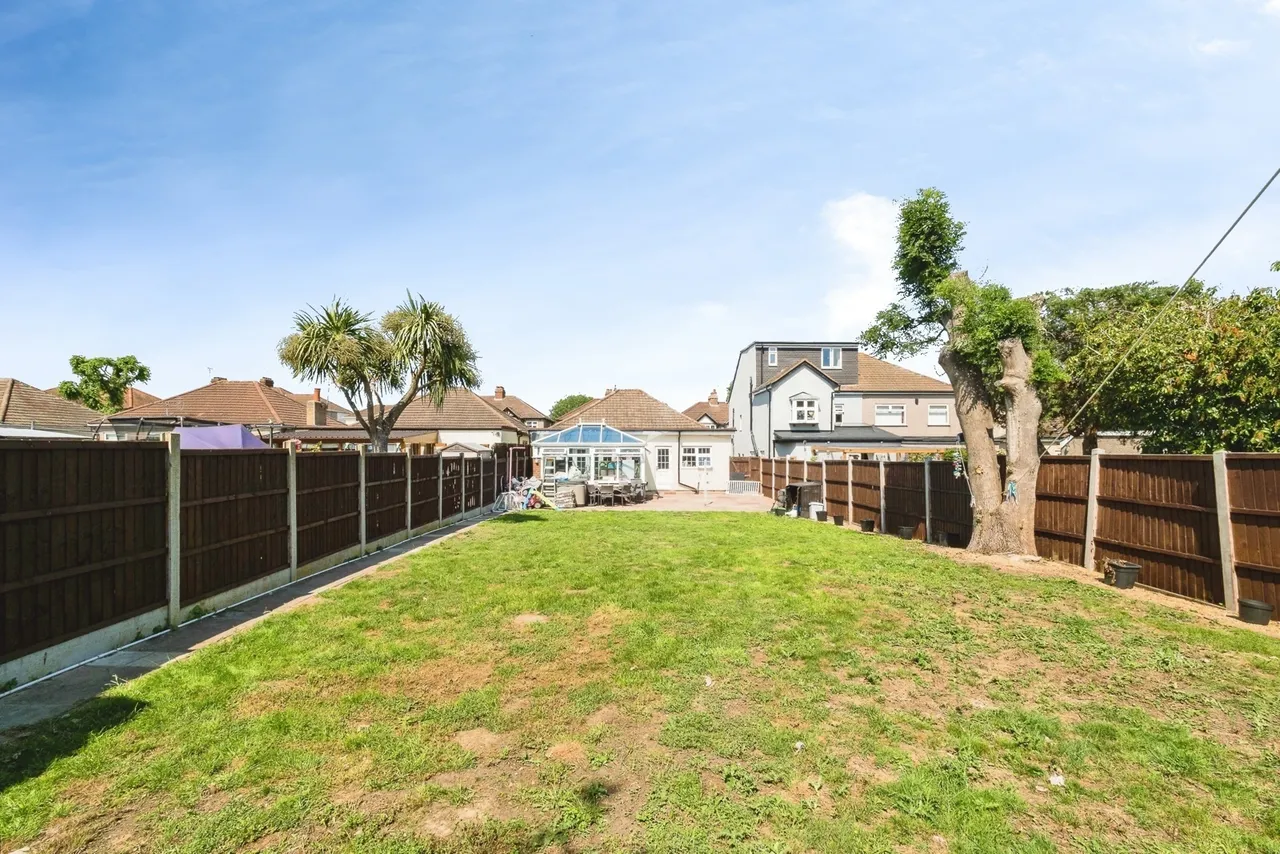 Cranham Road, Hornchurch, Essex, RM11, photo 6