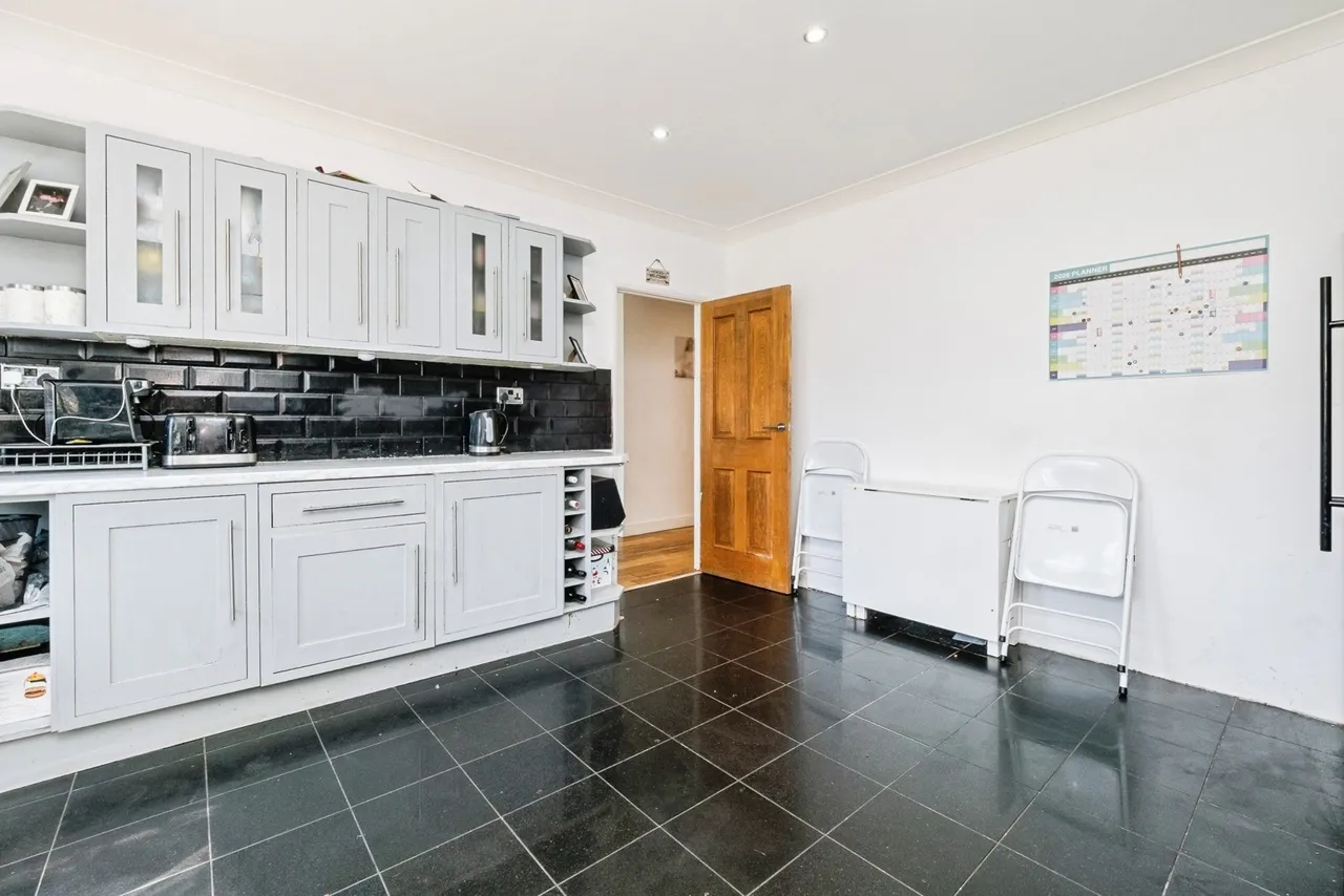 Cranham Road, Hornchurch, Essex, RM11, photo 30