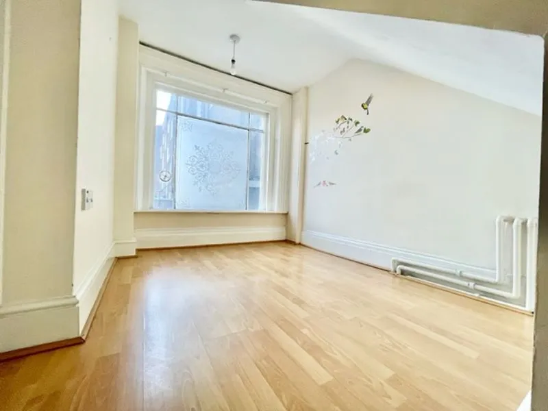 Englands Lane, London NW3 4UE, photo 5