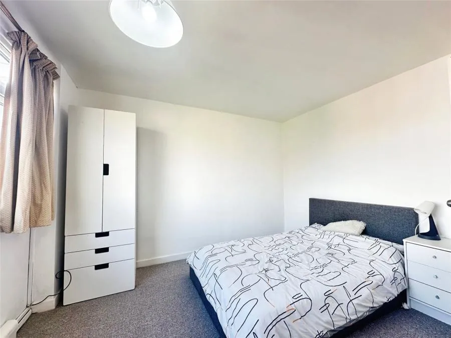 Alpine Court, Kenilworth, CV8, photo 10