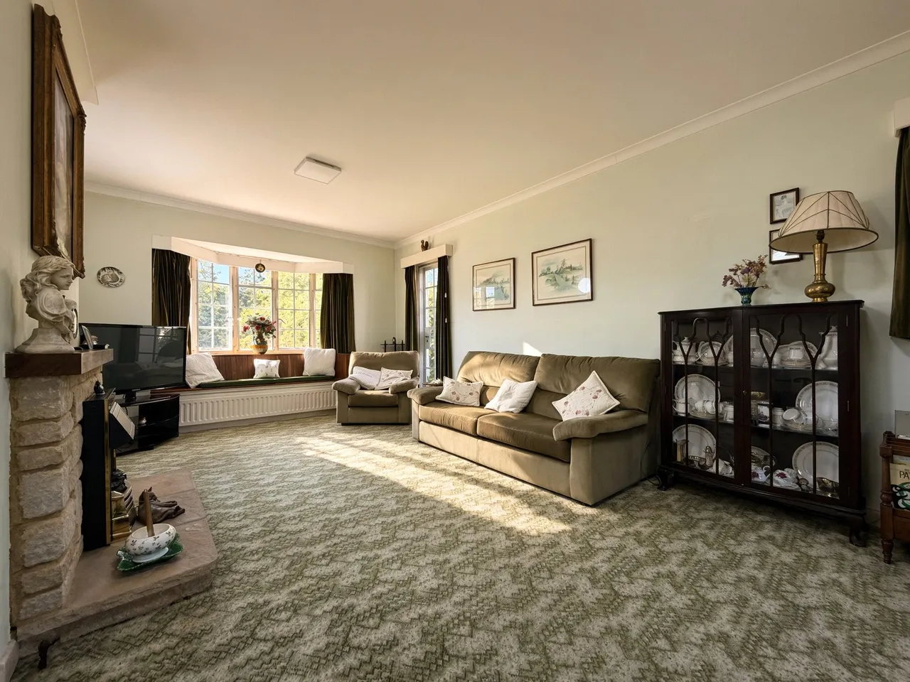 Hillside Road, Aldershot, Hampshire, GU11 3LX, photo 14