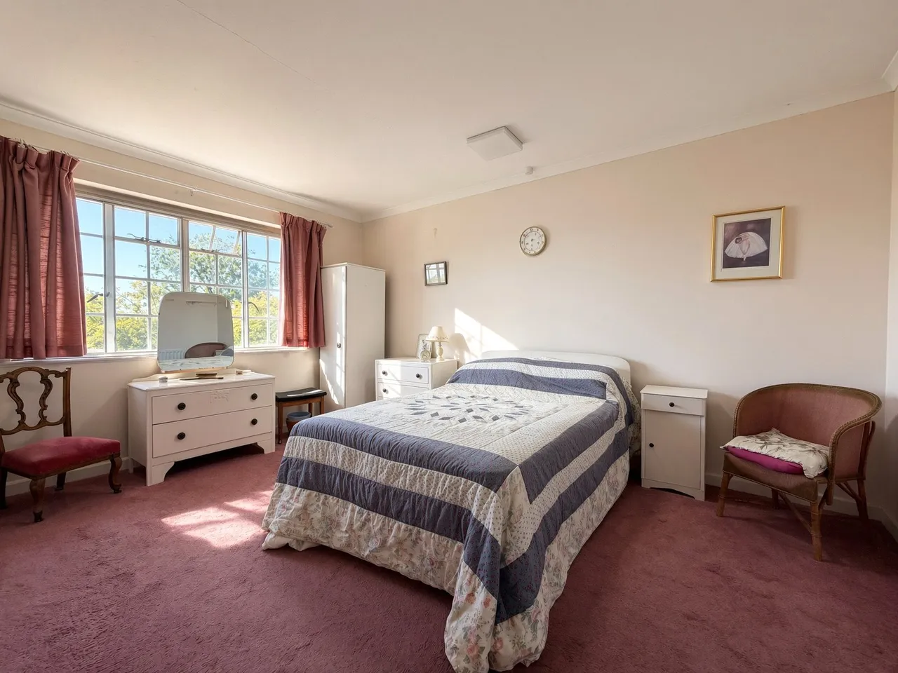 Hillside Road, Aldershot, Hampshire, GU11 3LX, photo 11