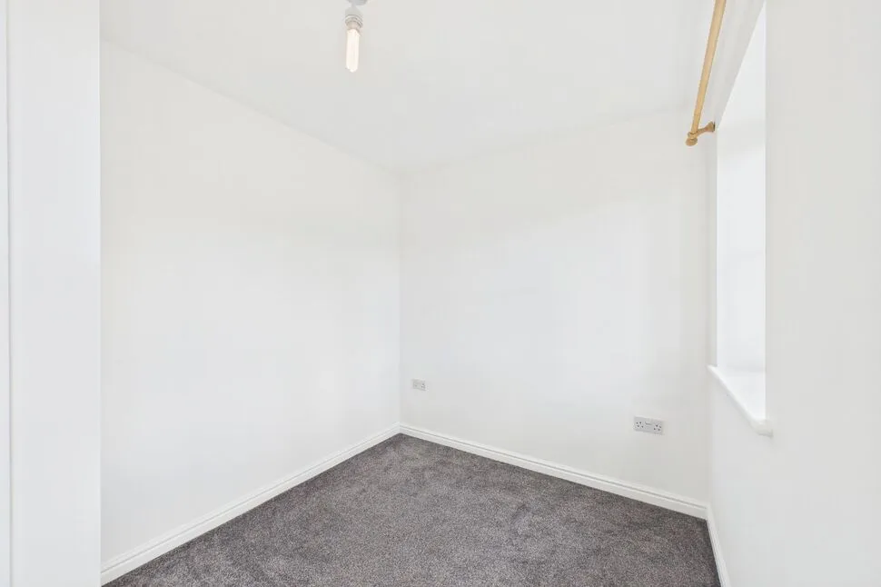 Ash Tree Grove, Leeds, West Yorkshire, LS14, photo 12
