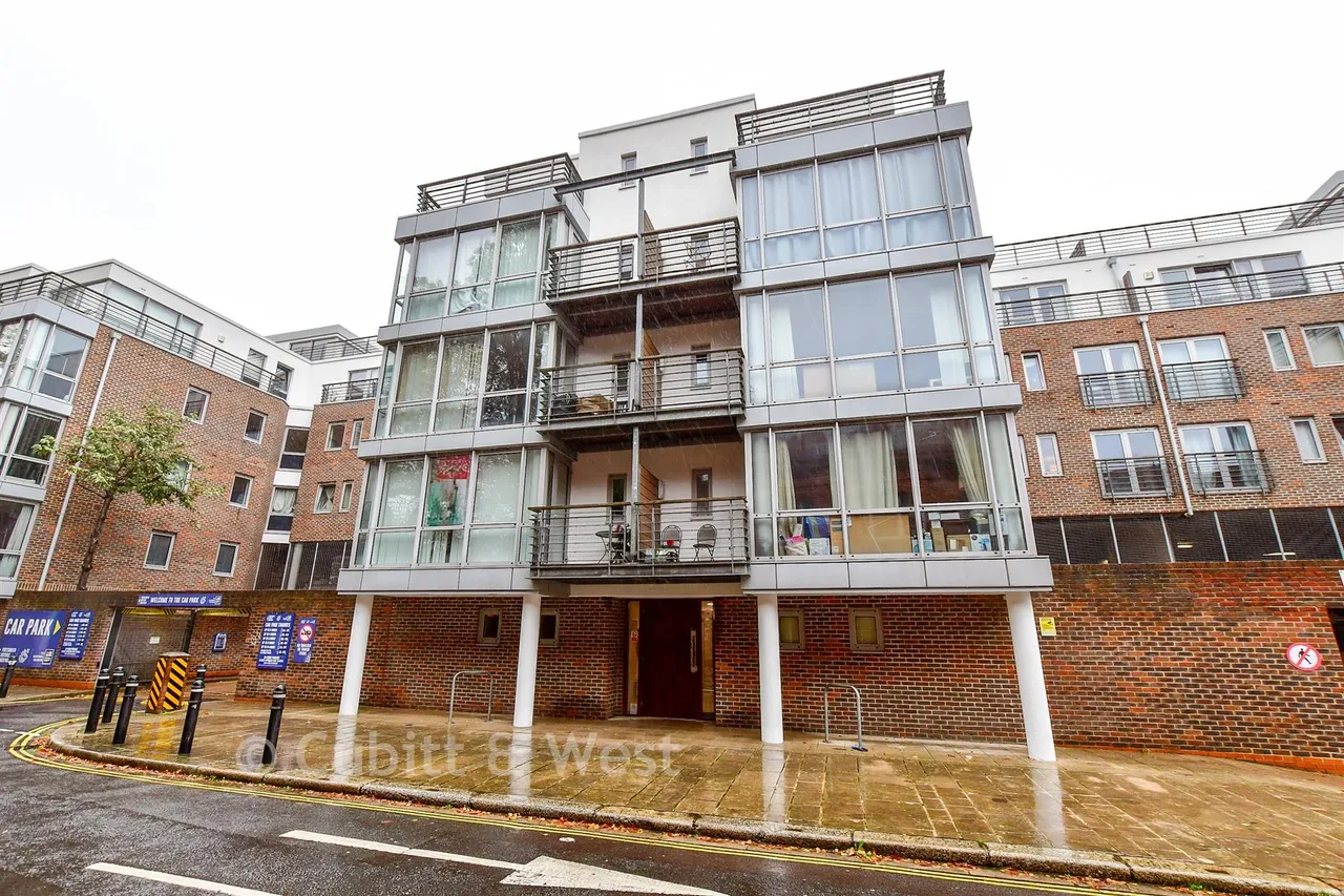 1 bed flat for sale, Admiralty Road, Portsmouth, PO1