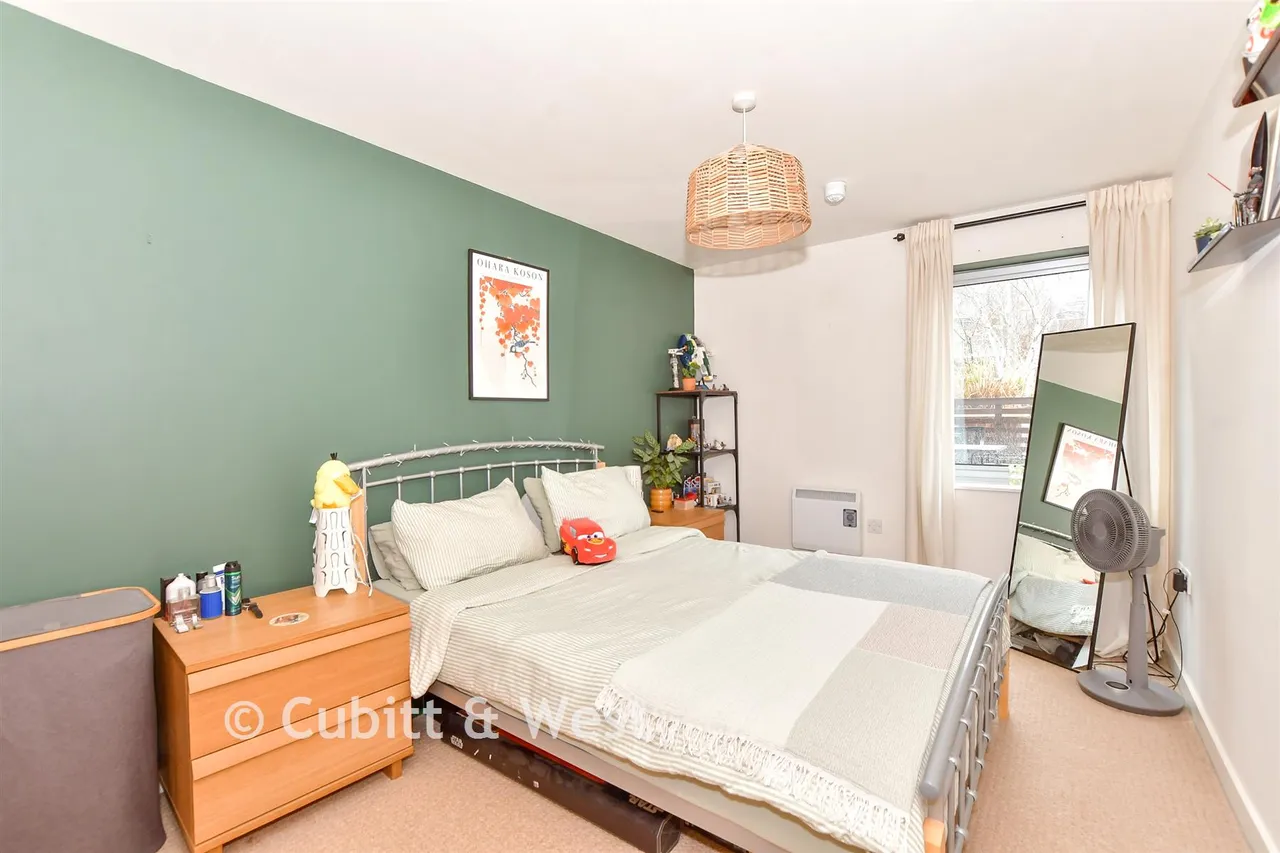 Admiralty Road, Portsmouth, PO1, photo 6