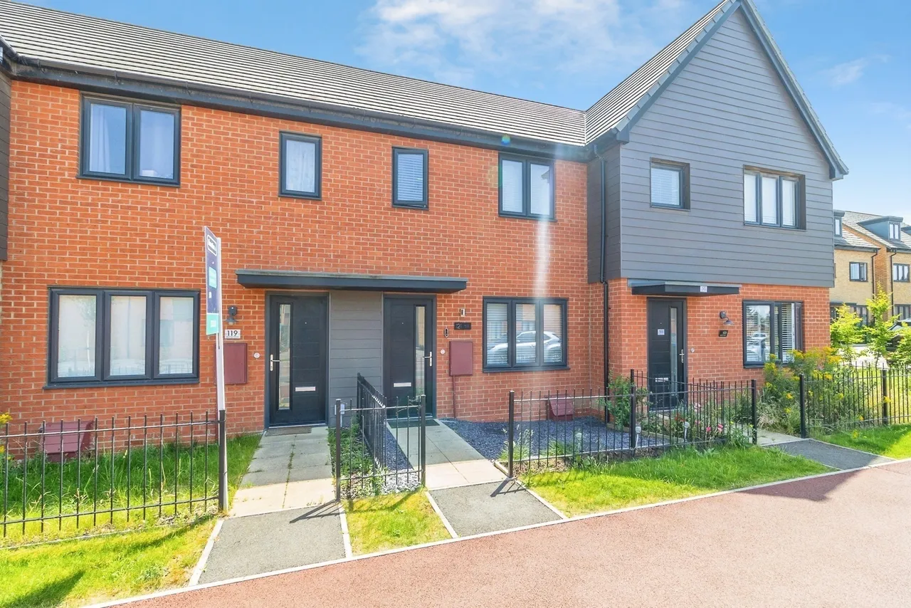 Burney Drive, Eagle Farm South, Milton Keynes, Buckinghamshire, MK17, photo 19