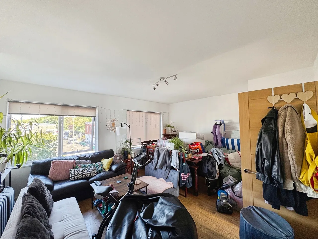 The Parade, Frimley, Camberley, Surrey, GU16 7HY, photo 8