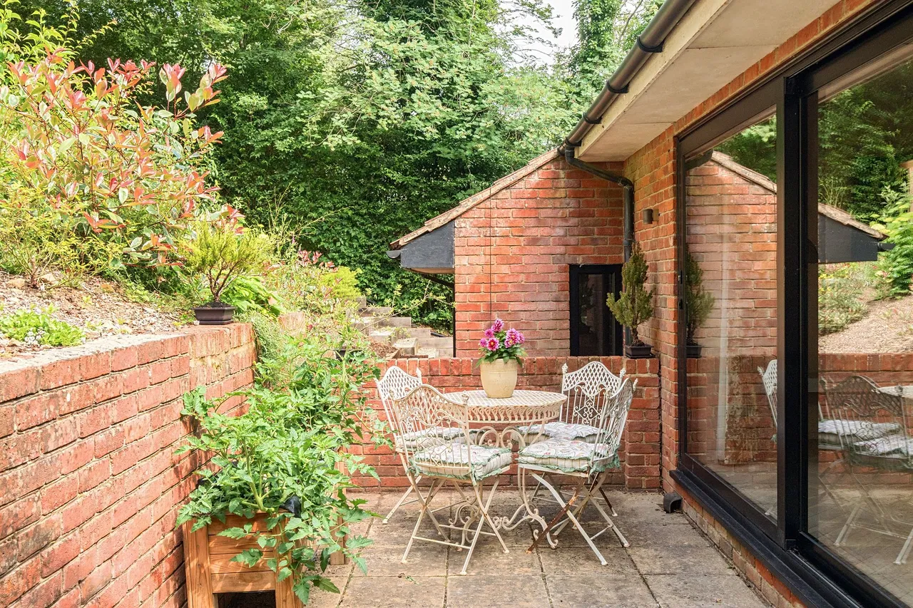 Haste Hill, Haslemere, GU27, photo 31