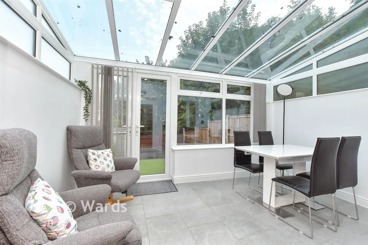 Finch Close, Faversham, ME13, photo 3