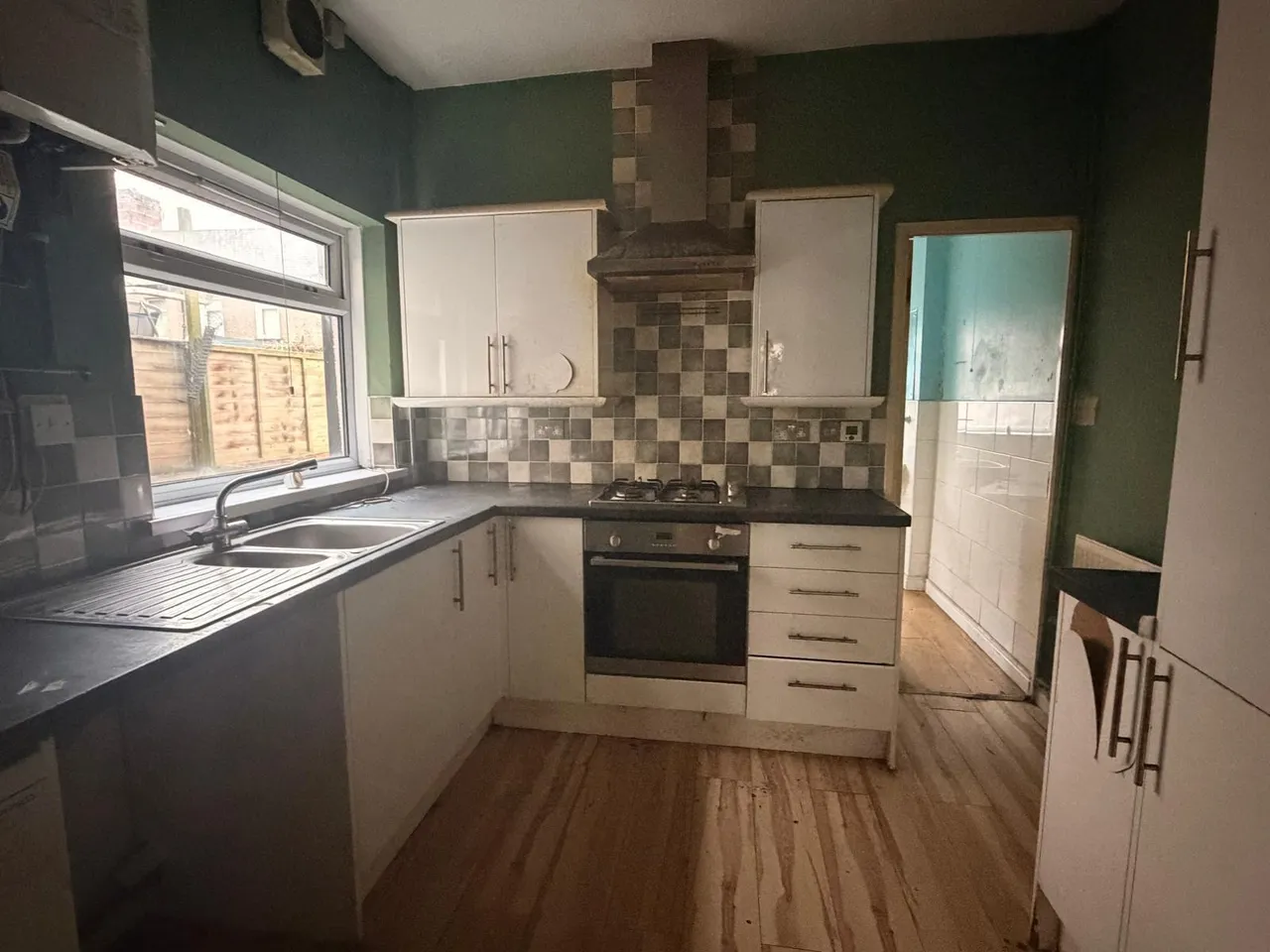 Walsall Street, Newport, NP19, photo 6