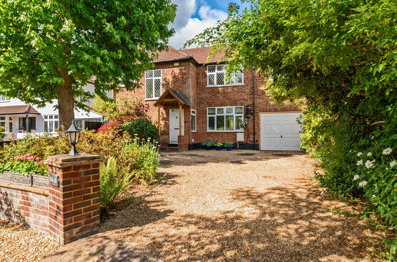 Paddock Way, Woking, GU21, photo 12