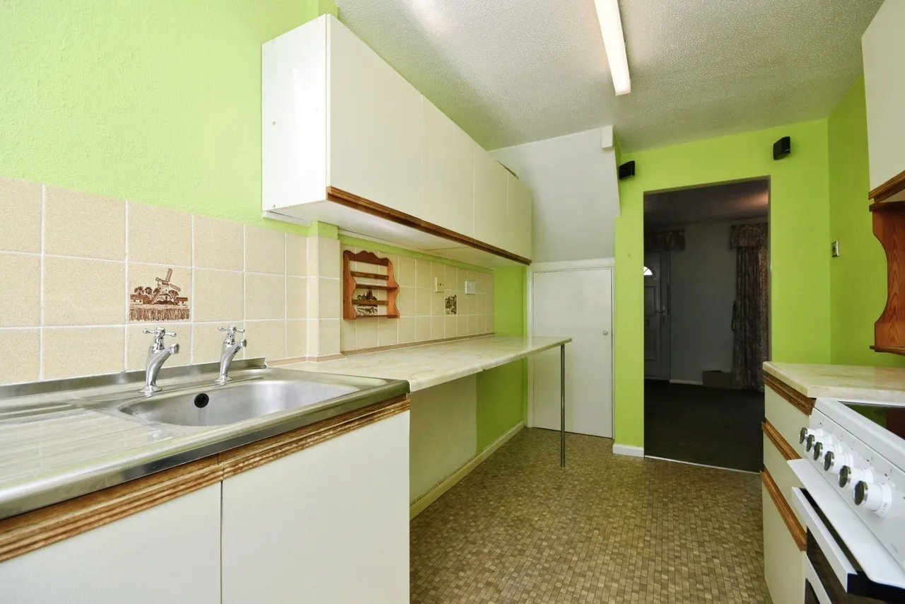 Begonia Close, Chelmsford, Essex, CM1, photo 6