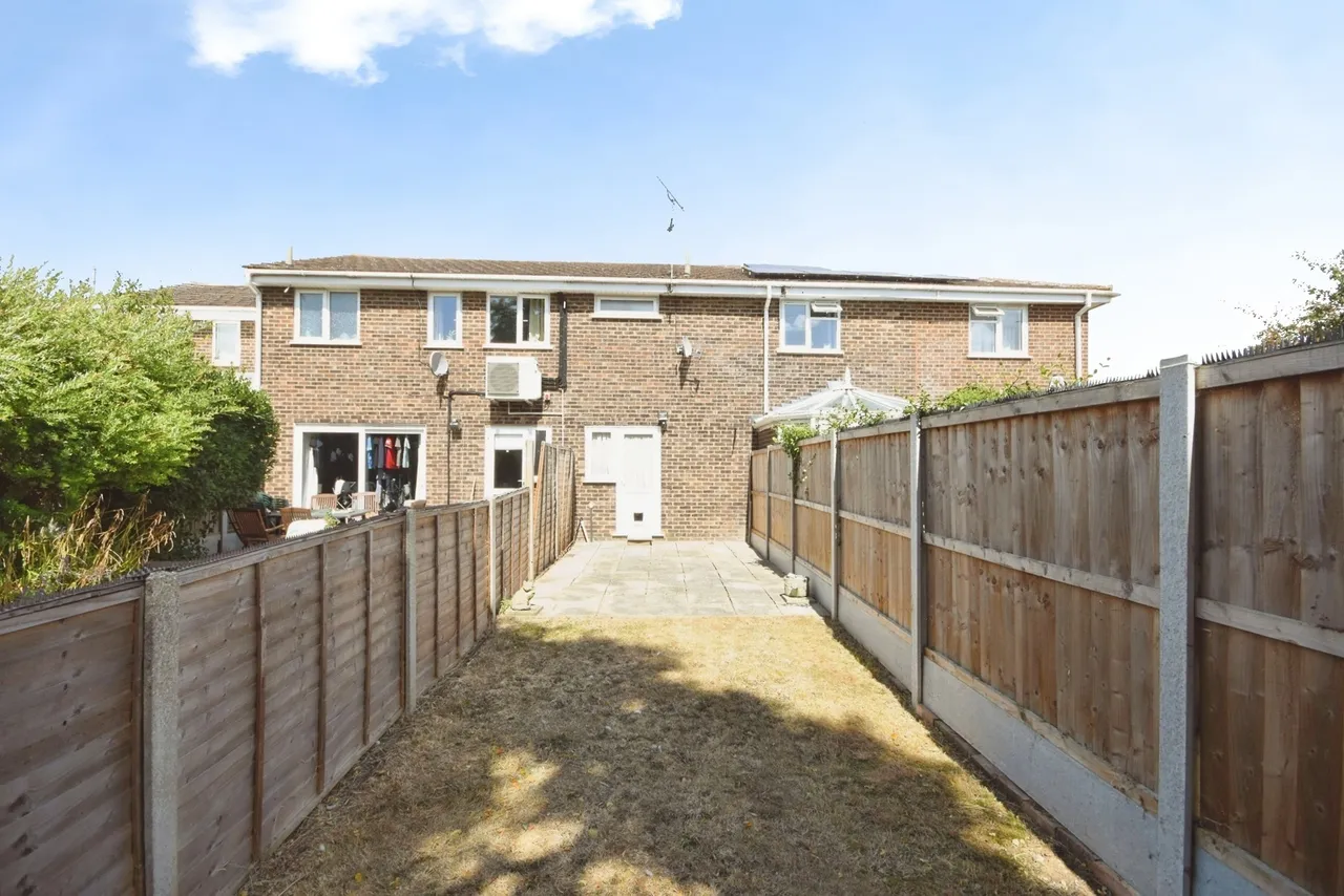 Begonia Close, Chelmsford, Essex, CM1, photo 10
